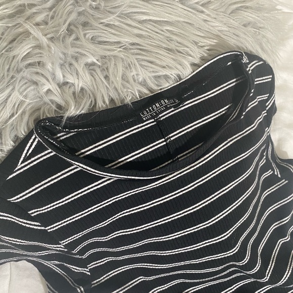 Black and white wrap midi dress - Picture 2 of 5